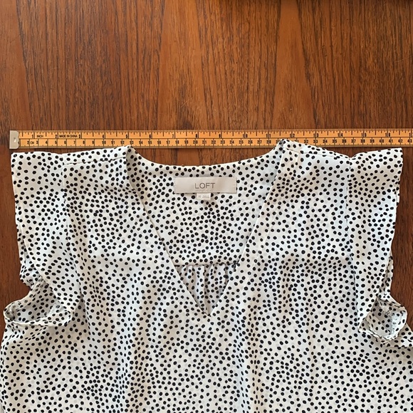 LOFT Sleeveless Blouse - Picture 6 of 8